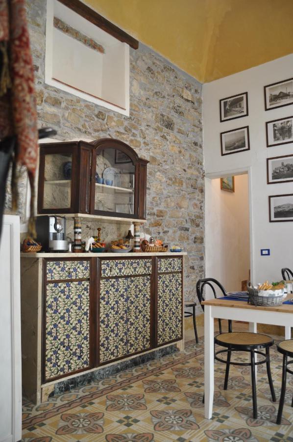 B&B Case Bruno Erice Exterior foto
